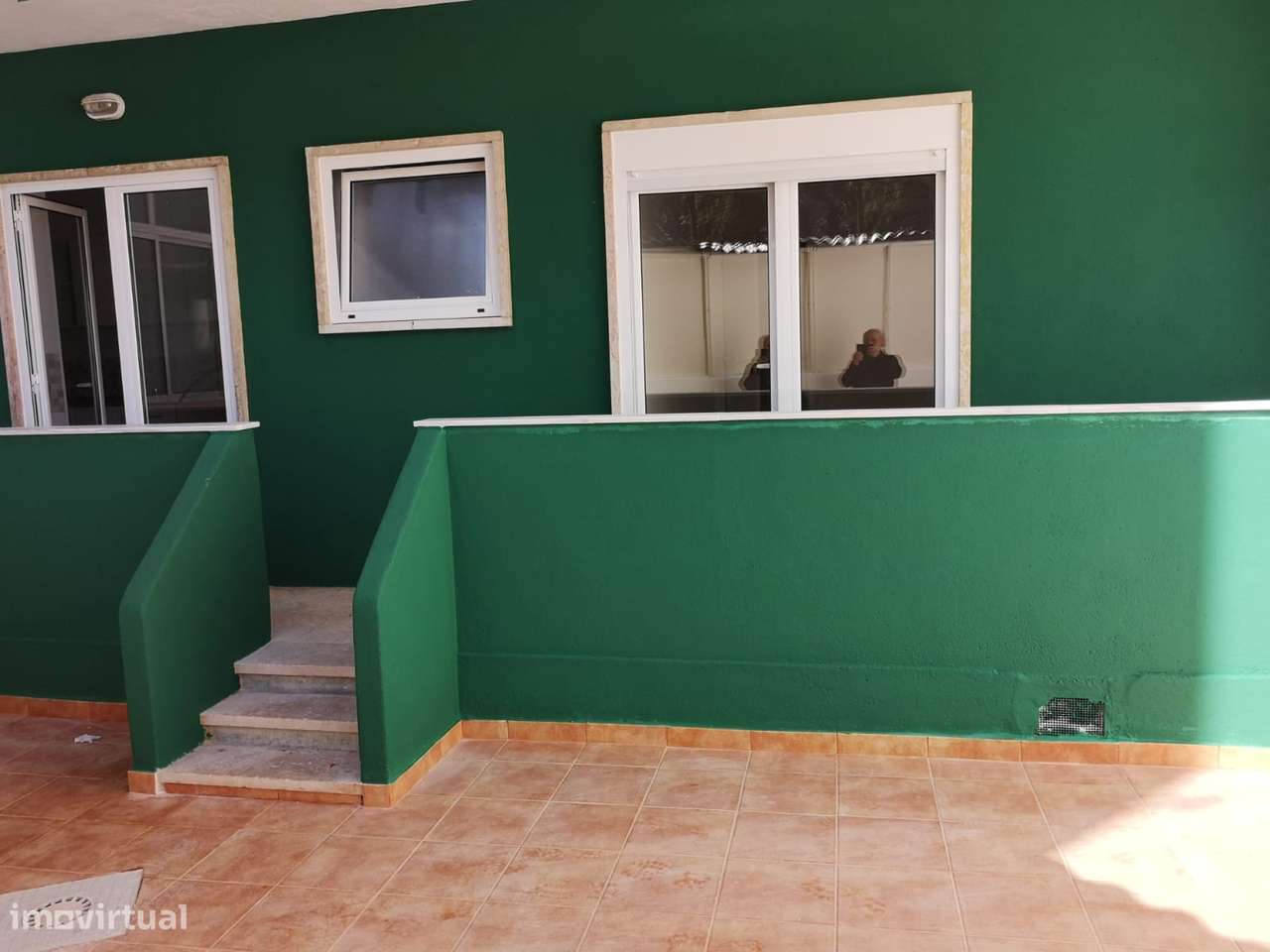 T2 com quintal, centro da Trafaria - Grande imagem: 3/24