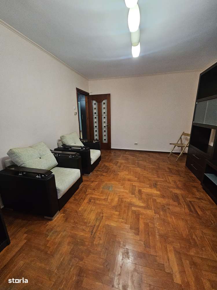 Vând apartament cu doua camere in Obcini-11
