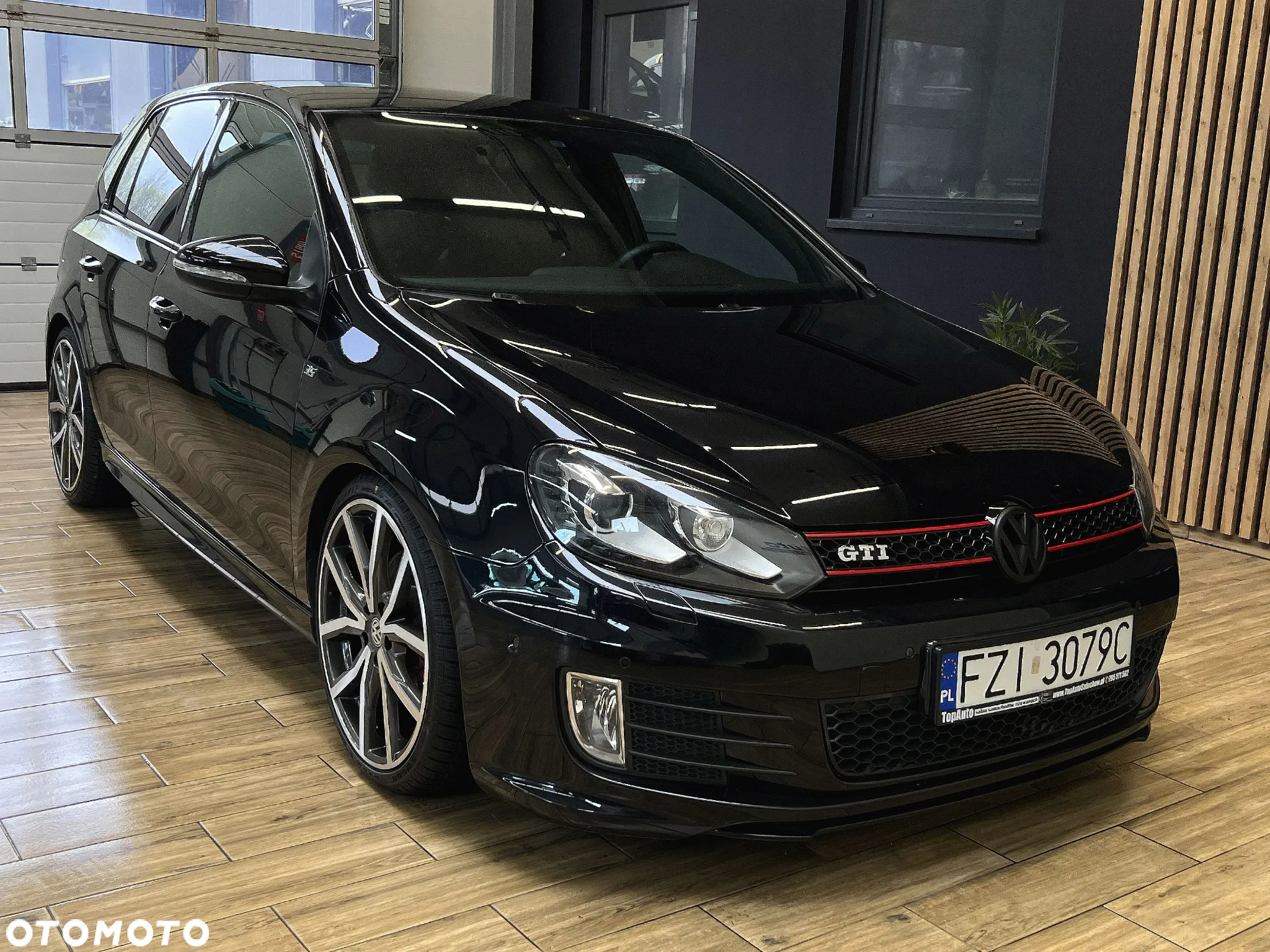 Volkswagen Golf VII 2.0 TSI BMT GTI Performance - 4