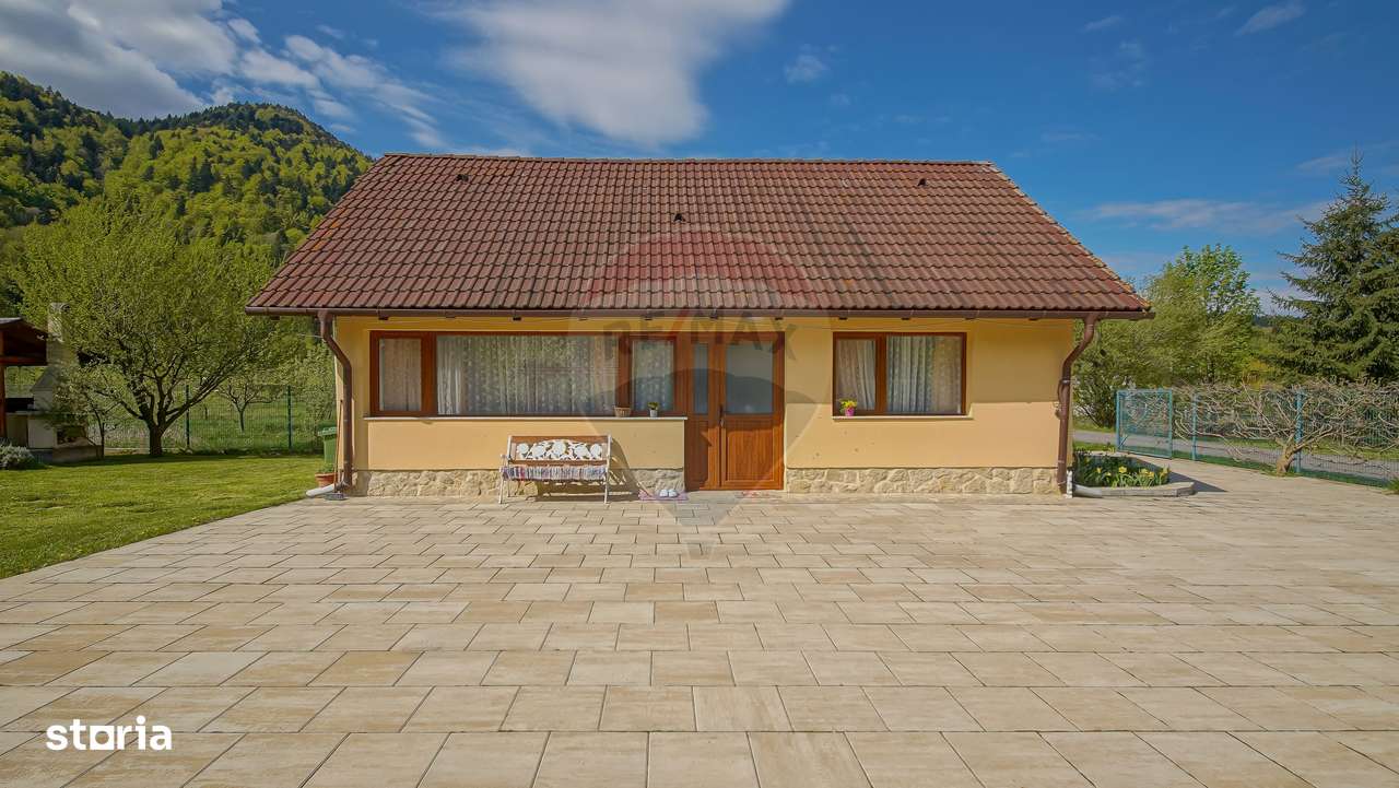 Vilă în zona Glăjărie, 10 camere, Sp + E + M, teren 2789 mp - Imagine principală: 2/20