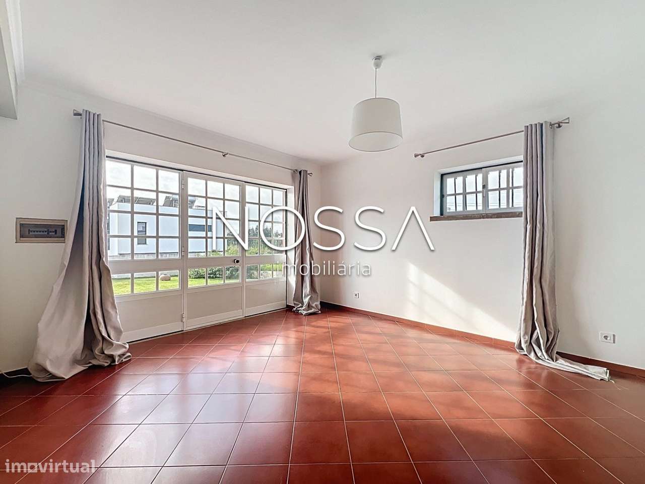 Moradia Bi-familiar | Renovada | Piscina | Caldas Rainha-33