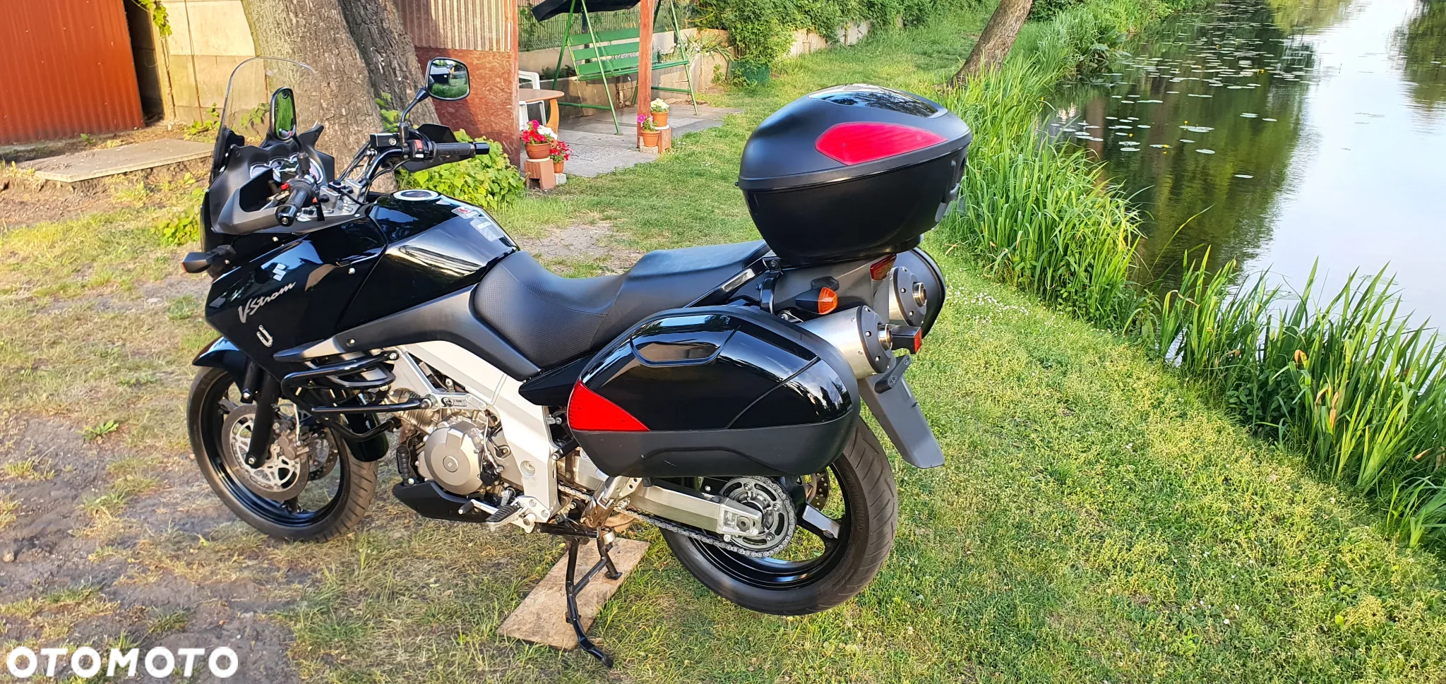 Suzuki V-STROM - 3