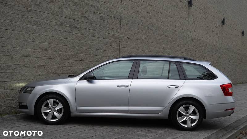 Skoda Octavia 1.6 TDI Ambition - 11