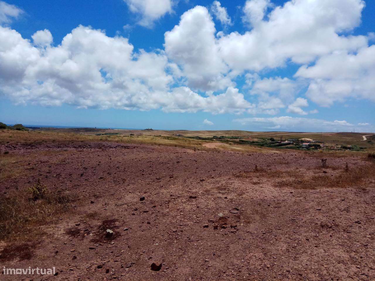 Terreno Rústico Currais Velhos - Vila do Bispo _ 664Lagos V13-24