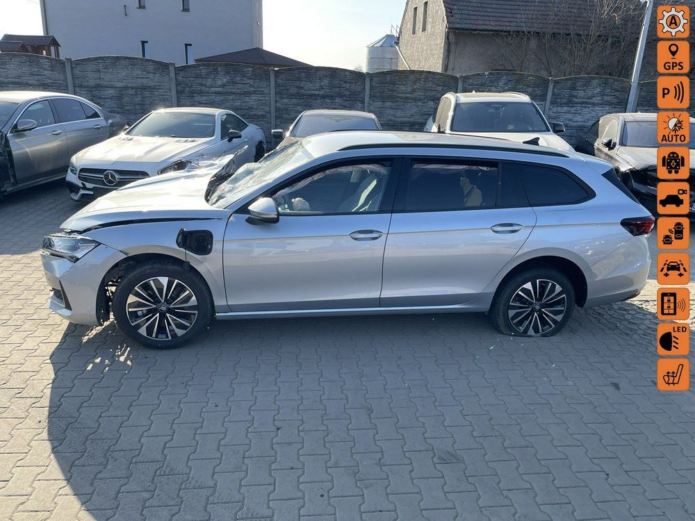 Skoda Superb VI 1.5 TSI Plug-in Hybrid Selection DSG 2025