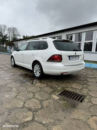 Volkswagen Golf - 3