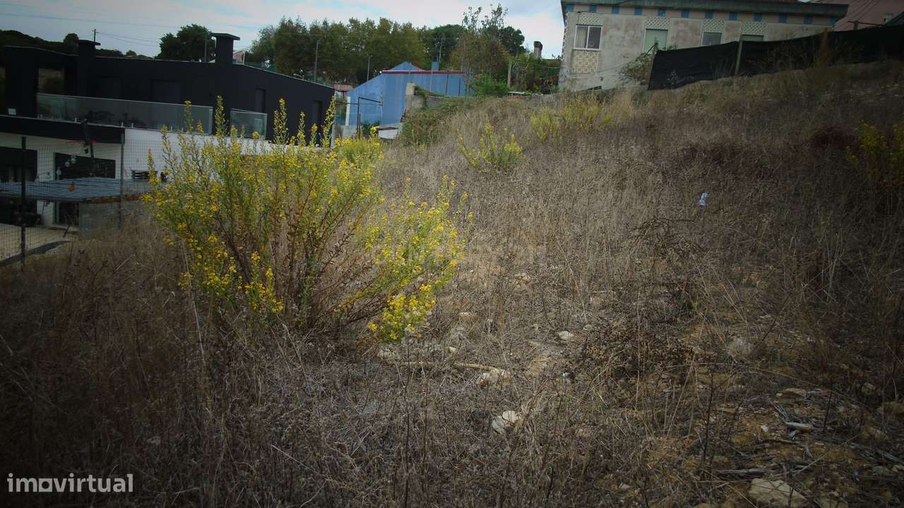 TERRENO 1.144 m² | LOTEAMENTO APROVADO | 2 MORADIAS | 450 m² CONSTRUÇÃ-6