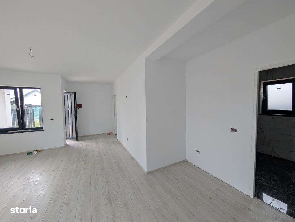 Casa 2025 Lilieci Rozelor (Apa, Canalizare, Gaz) terasa + beci-6