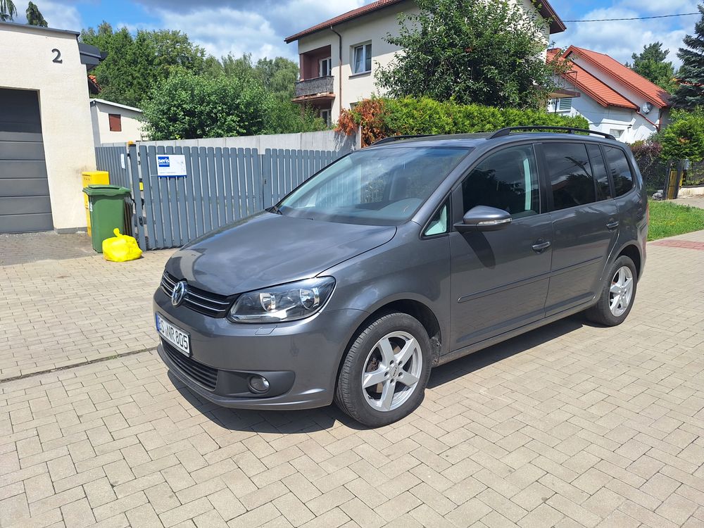 Volkswagen Touran II (2010-2015) 2011