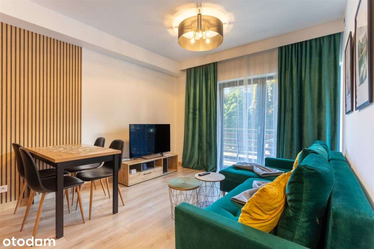 Lokal w centrum z dostępem do sauny-0