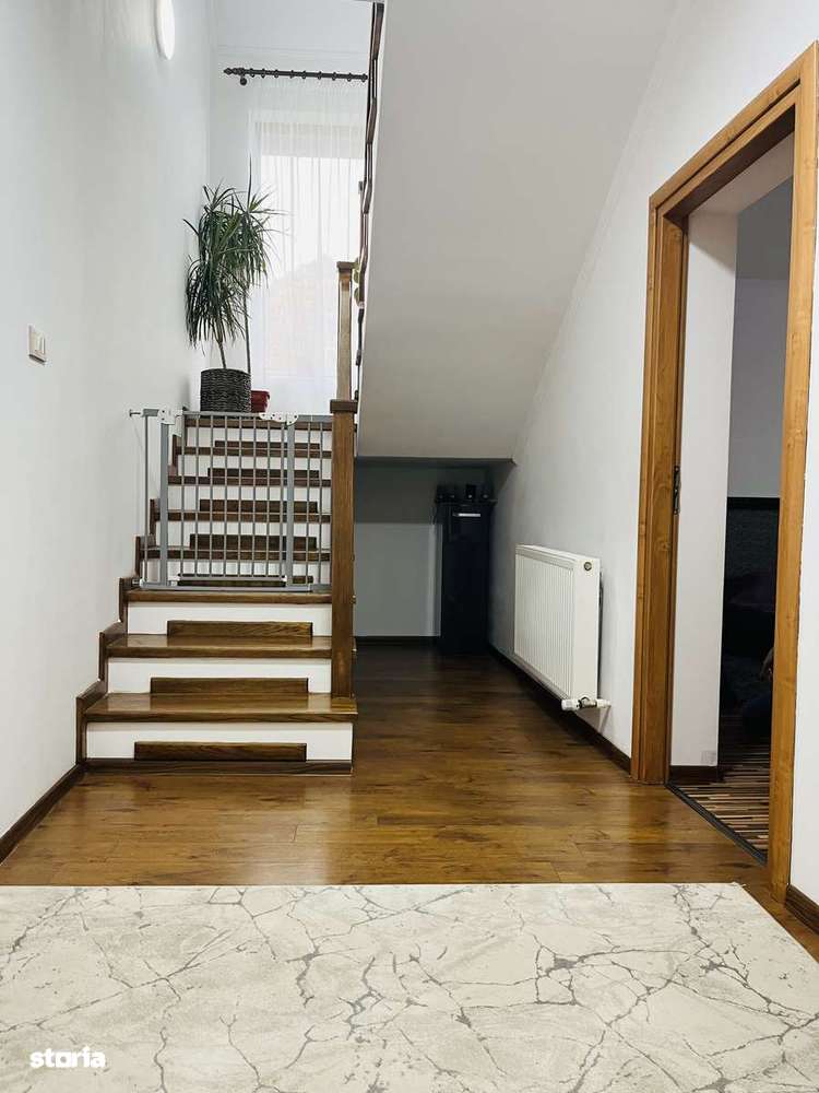 De vanzare douâ case - Imagine principală: 3/19