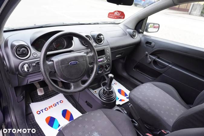 Ford Fiesta 1.4 TDCi - 15