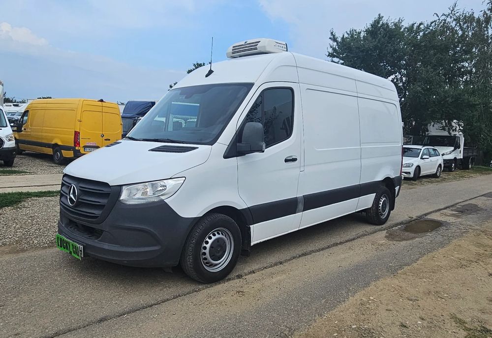 Mercedes-Benz Sprinter 2021