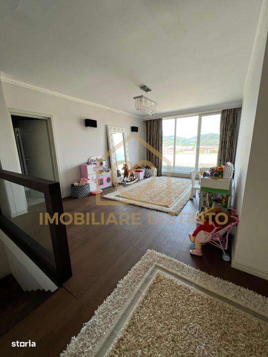 Penthouse de lux cu 6 camere, 3 locuri de parcare, zona Europa - Imagine principală: 5/19