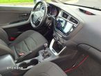 Kia Ceed - 8