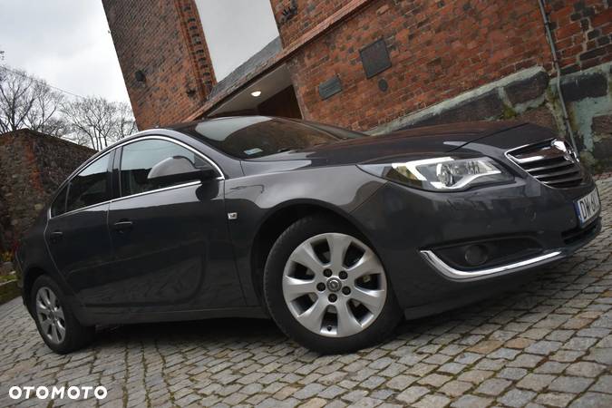 Opel Insignia - 18