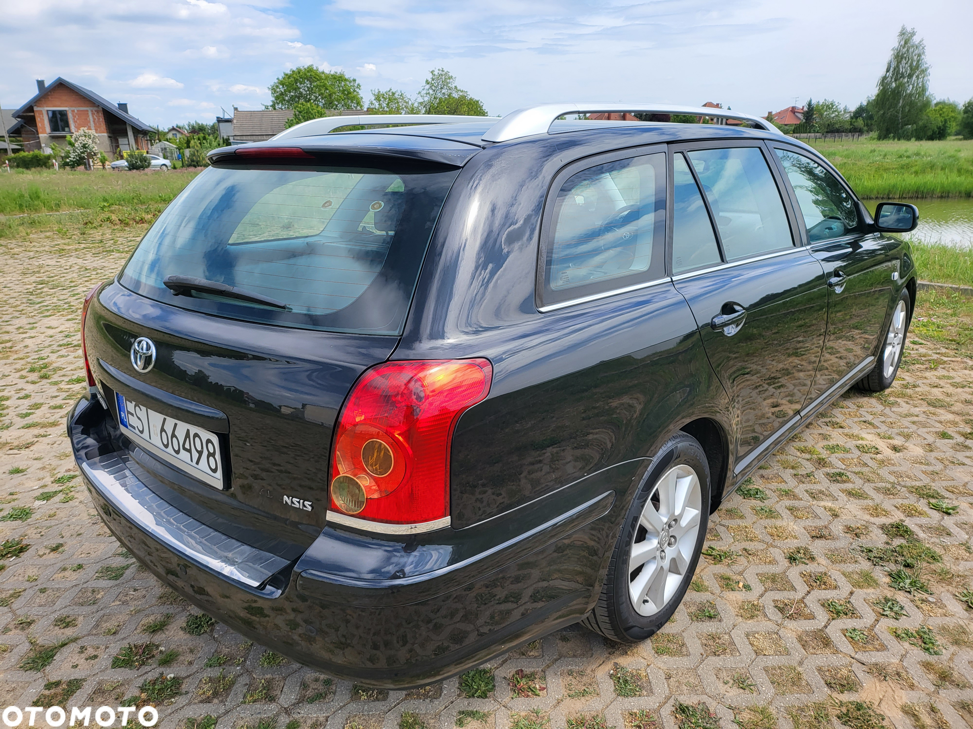 Toyota Avensis - 29