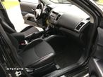 Mitsubishi Outlander 2.0 Invite 2WD - 18