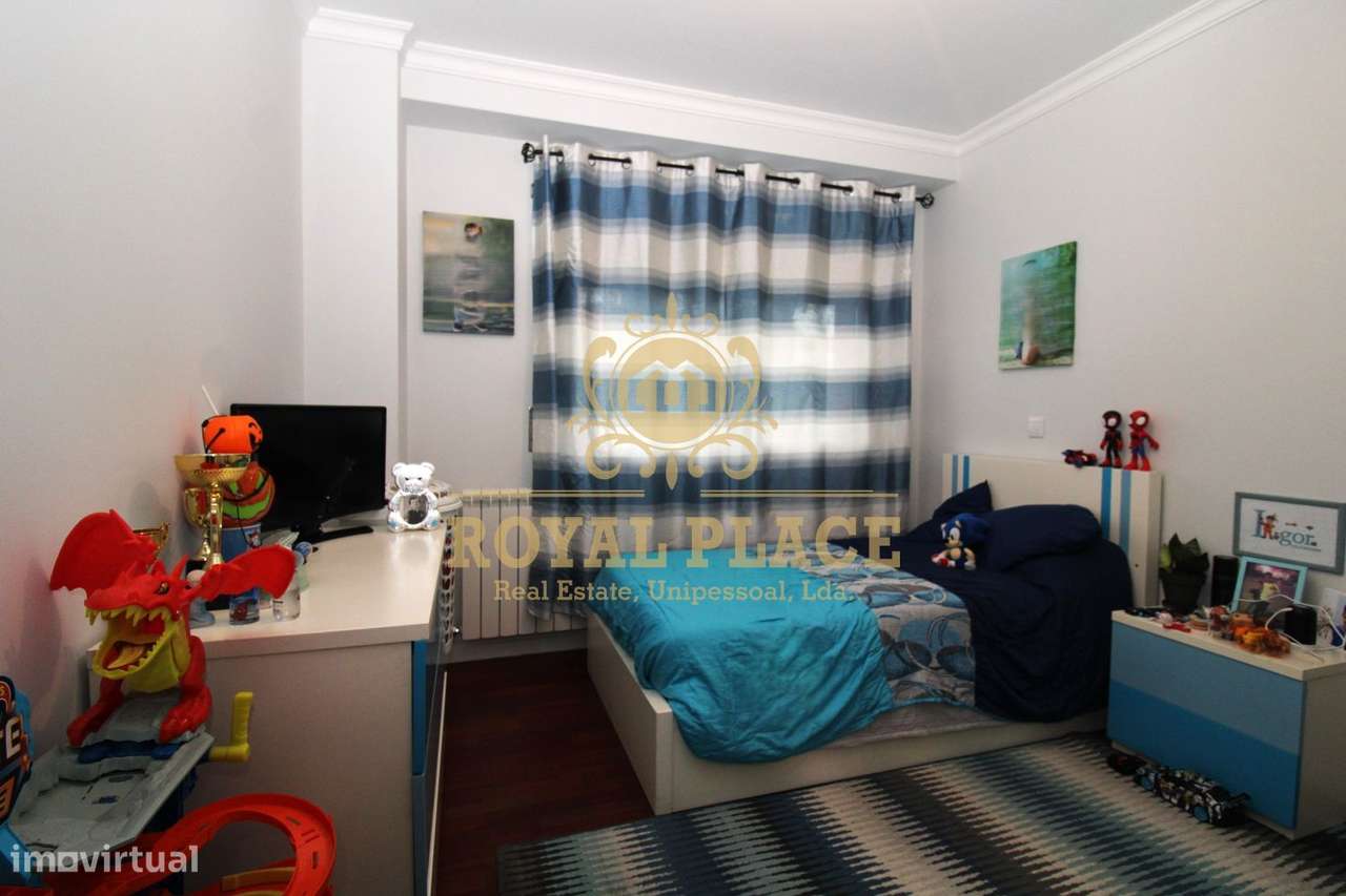 Apartamento T2 Urbanização Vila Areal - como NOVO - Grande imagem: 2/18