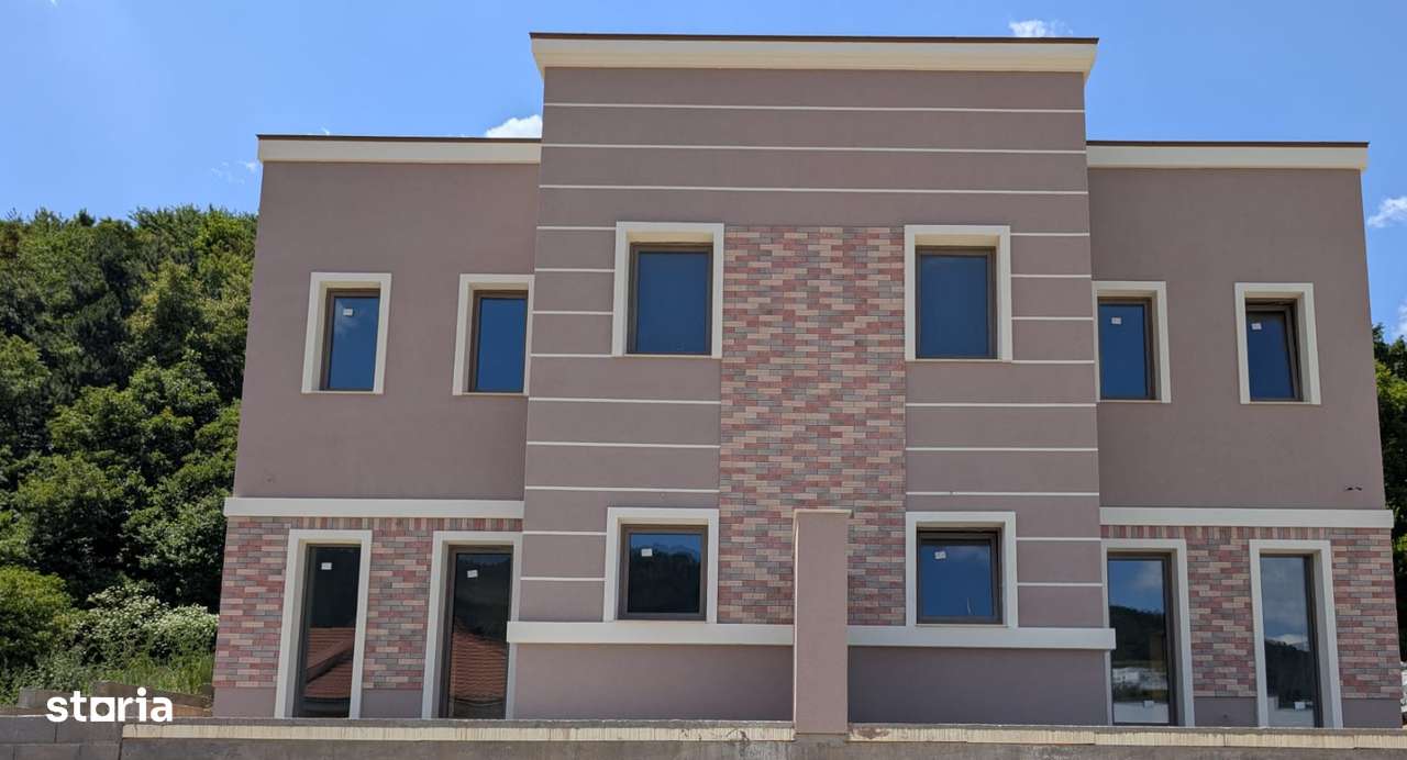 Duplex modern cu 5 camere,  acces rapid spre Cluj • Florești - Imagine principală: 3/11