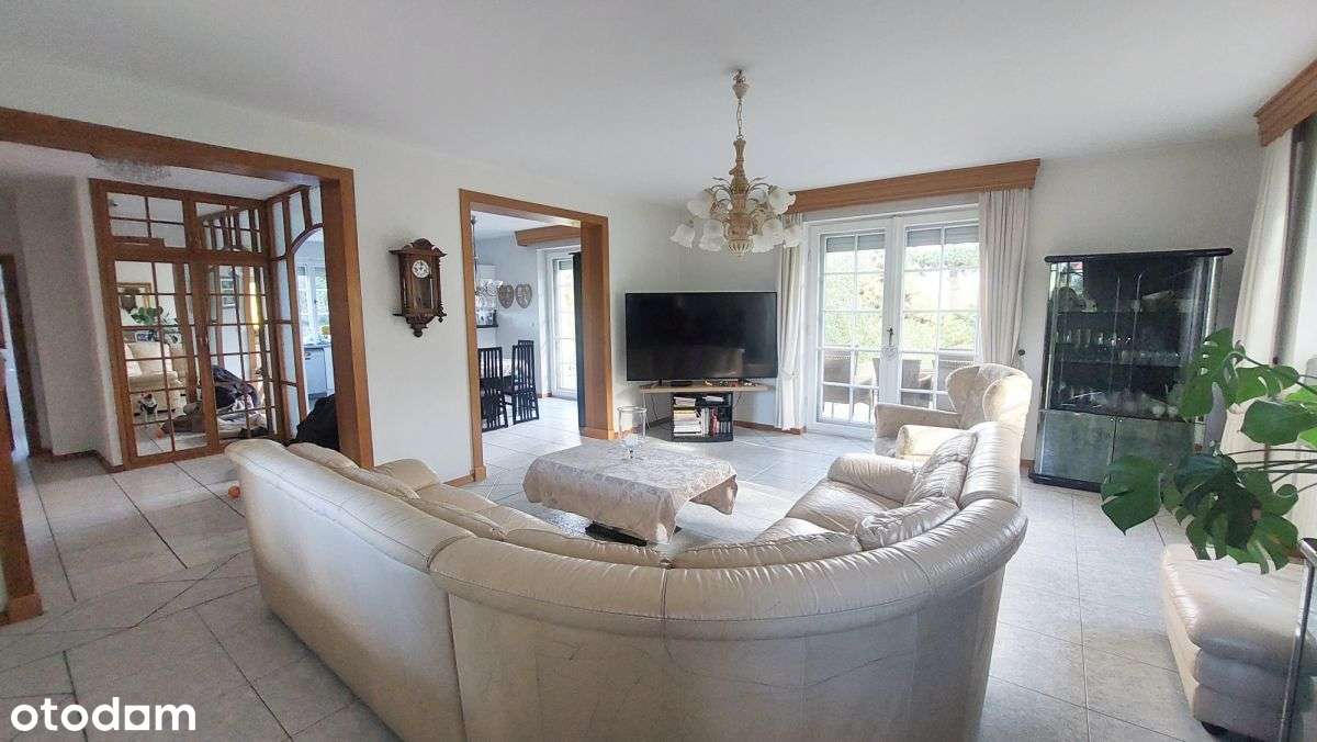 Niepowtarzalna lokalizacja w mieście - Pełny obrazek: 4/18