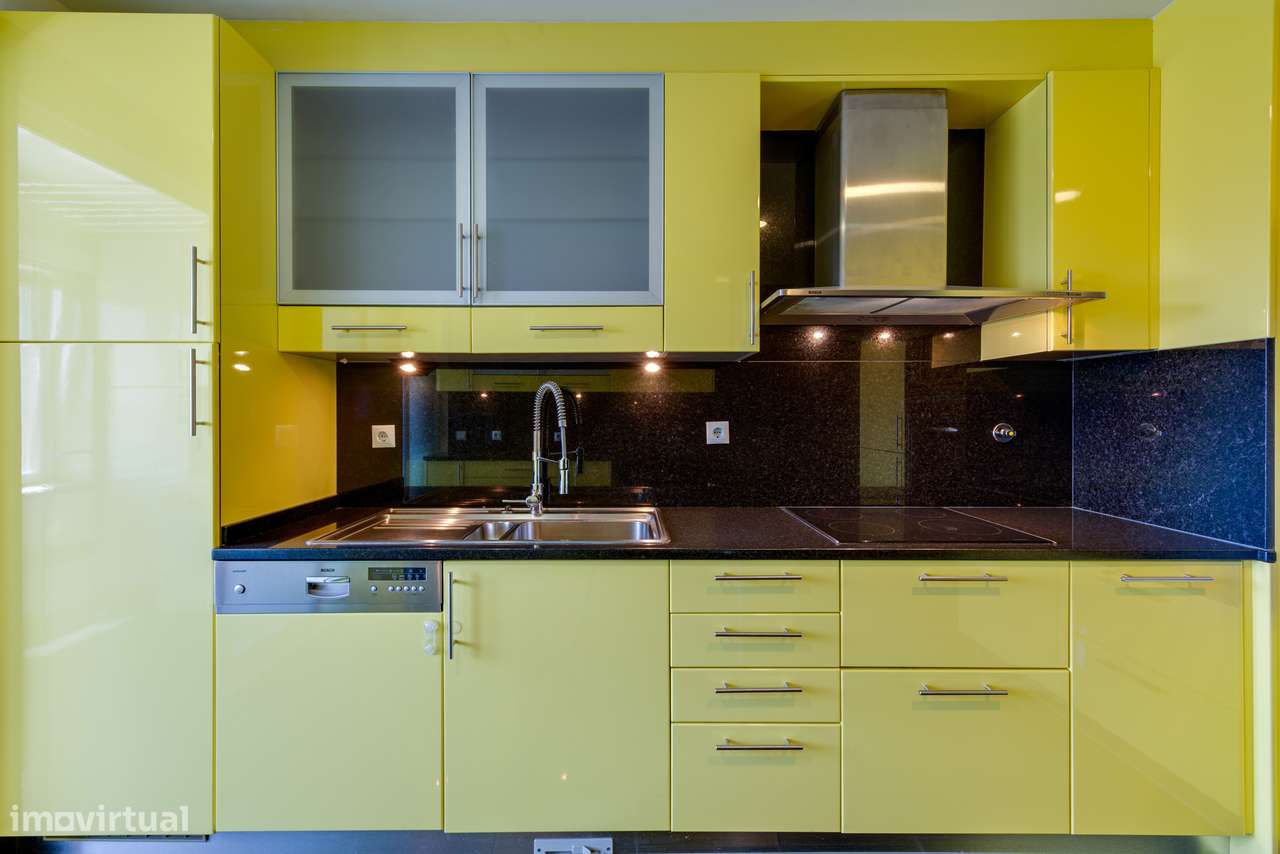 Apartamento T3 Venda em Ramalde,Porto-9