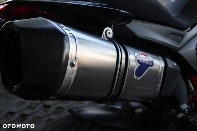 Ducati Hypermotard - 8