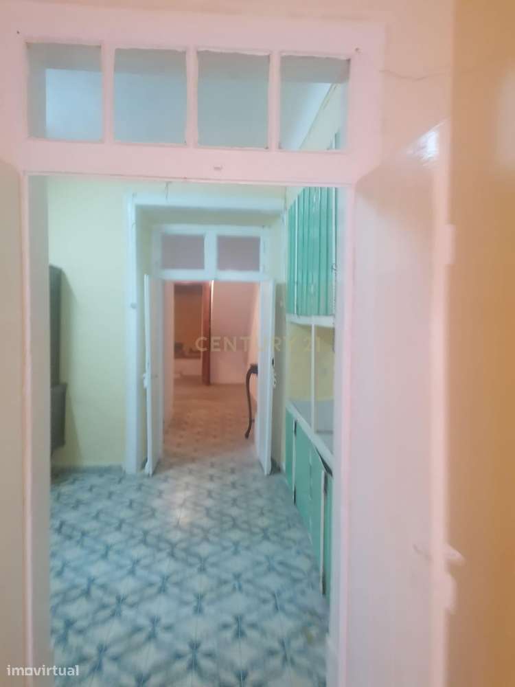 FERREIRA DO ALENTEJO-BEJA- ALENTEJO - MORADIA Para Renovar em Pleno Ce - Grande imagem: 4/15