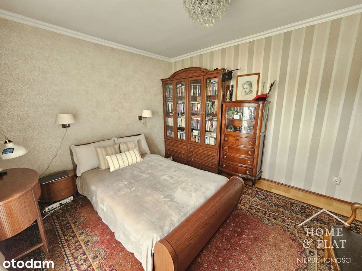 Okazja! Przestronny apartament z 2 balkonami-1