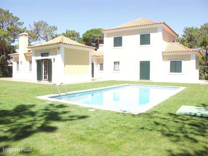 Moradia 6 quartos na Quinta da Marinha,  com grande jardim e pisicna - Grande imagem: 3/13