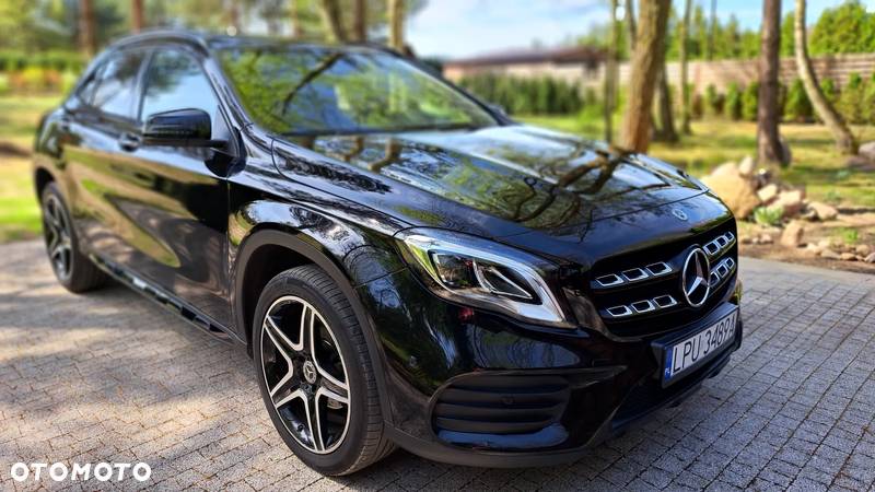 Mercedes-Benz GLA 200 (CDI) d AMG Line - 2