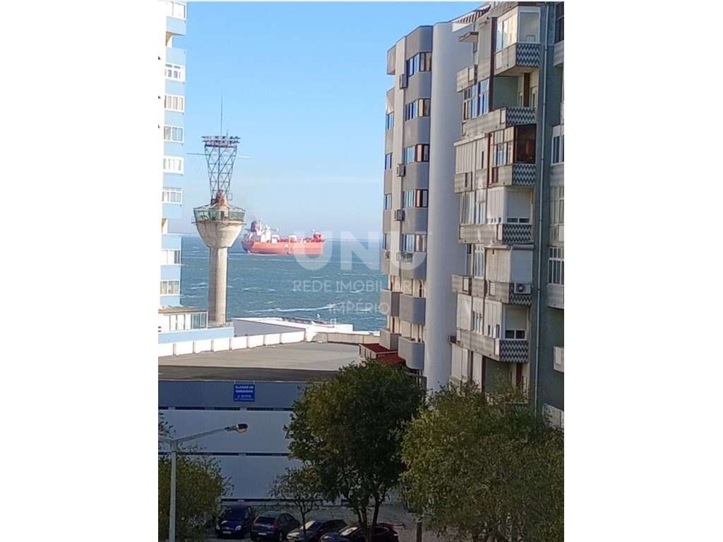 Apartamento T3 Exclusivo em Cacilhas 110 m2 de área útil 
| Projet...-16