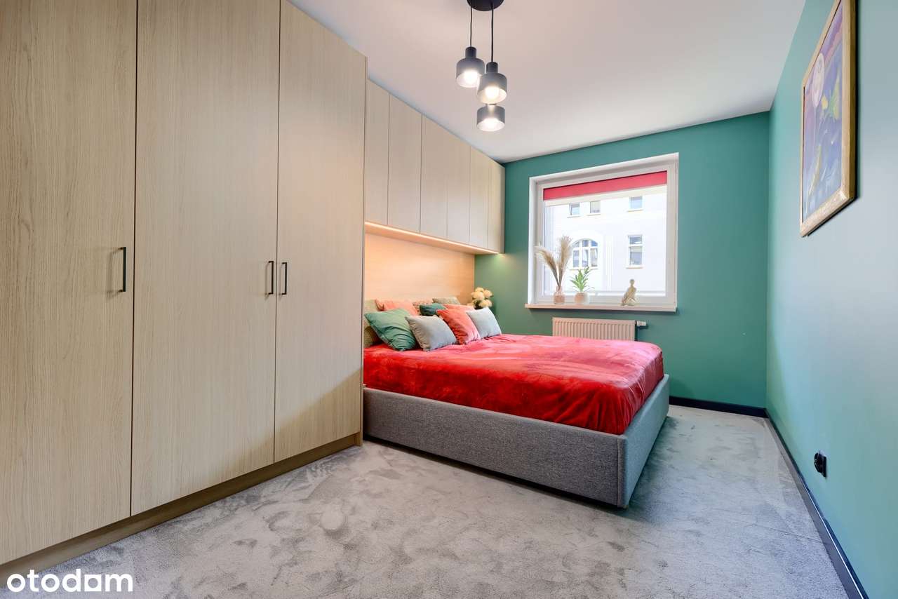 Nowsze budownictwo, loggia, garaż, winda. Duże 3 pokoje. Extra kuchnia-4