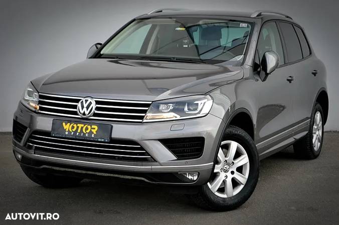 Volkswagen Touareg - 1