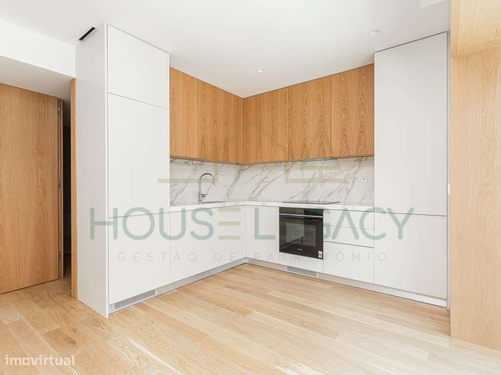 Apartamento T2 na Baixa - Rua de Camões-8