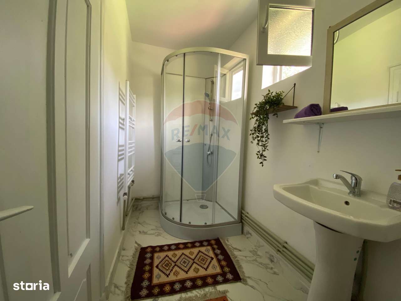 Casă / Vilă cu 5 camere de vânzare - Imagine principală: 4/20