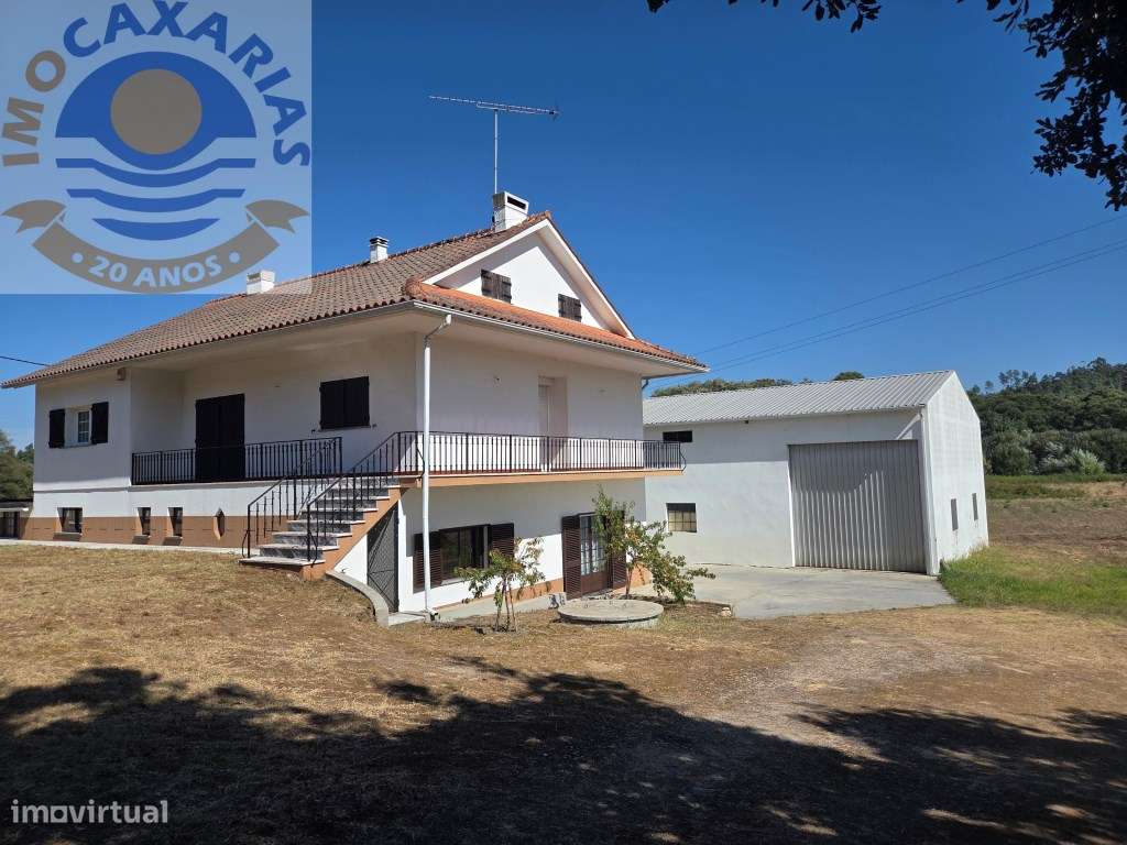 Moradia T6 com pavilhão - Grande imagem: 4/58