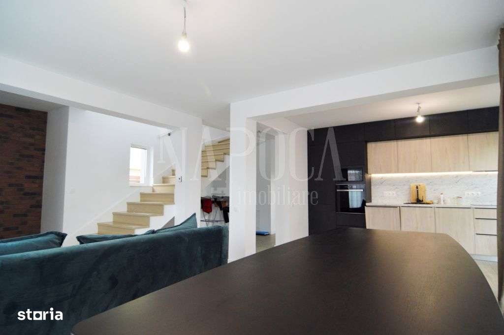 Casa 5 camere de vanzare in Floresti-3