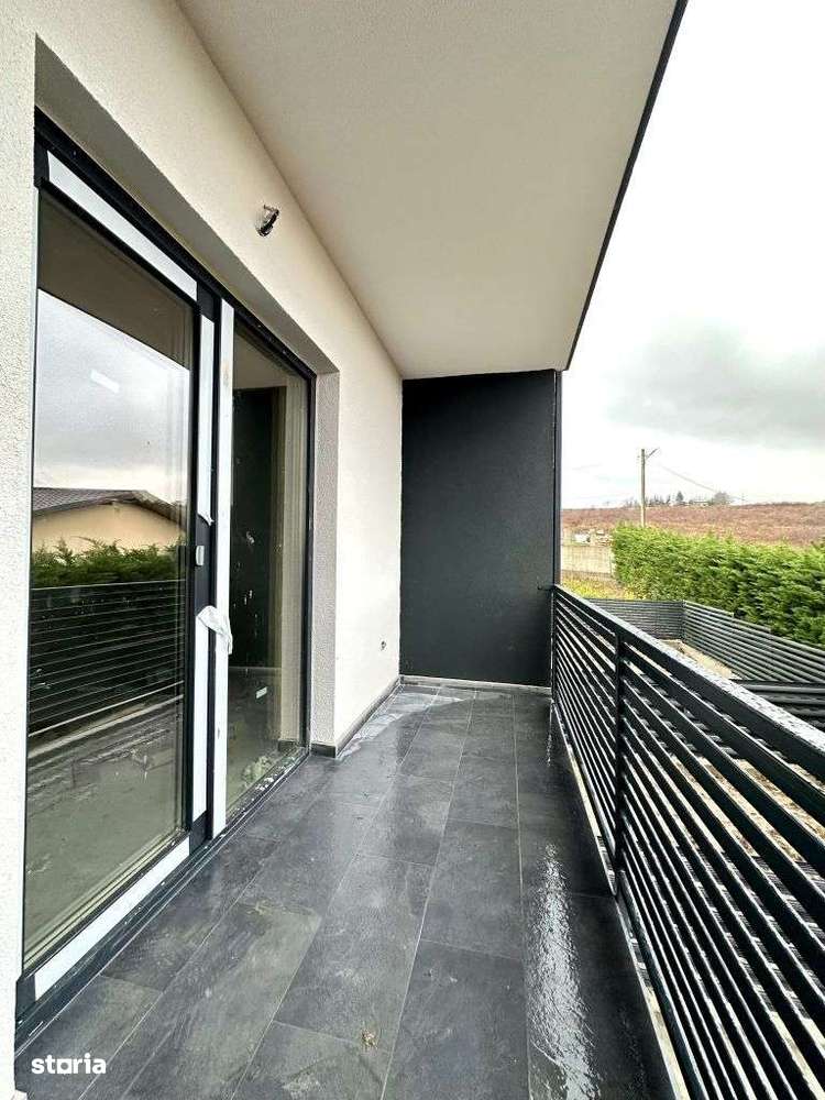 Casa 3 camere D 2 bai Teren 324mp zona Bucium Visan-9