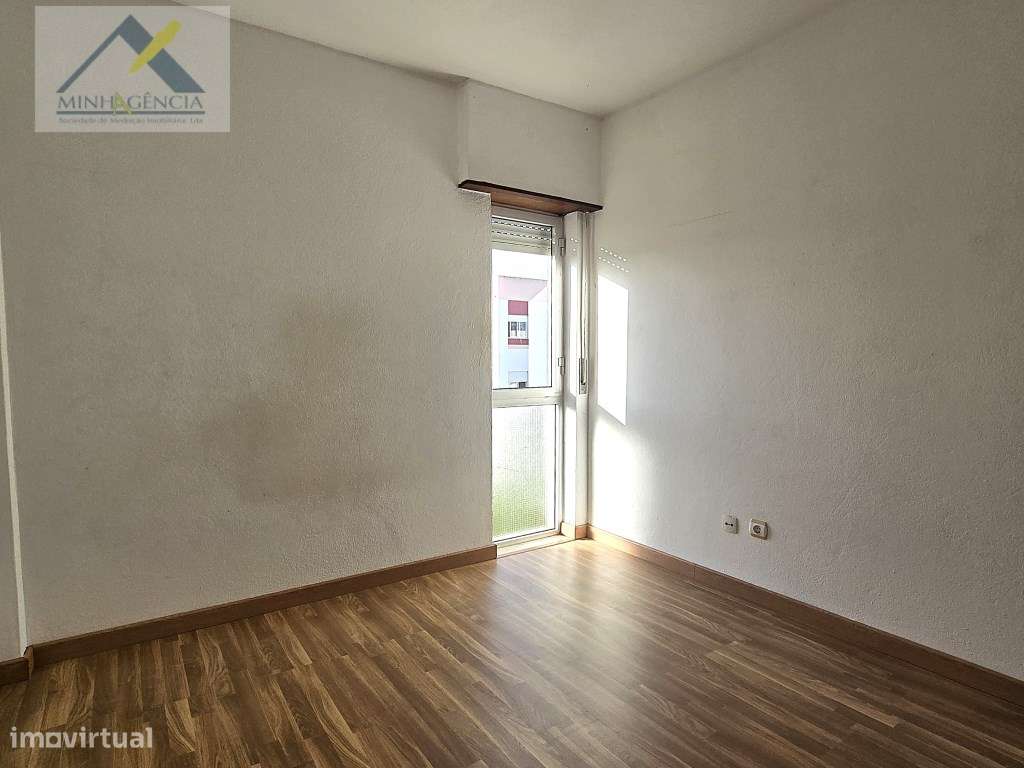 Apartamento T2 na Quinta de St. António em Setúbal-22