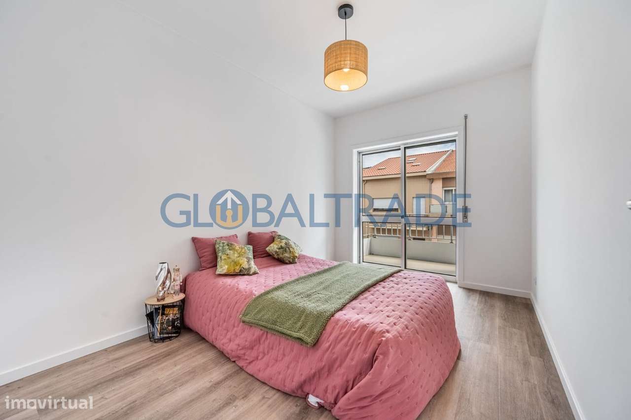 Apartamento T2 Renovado 2º linha de mar - Vila do Conde-11