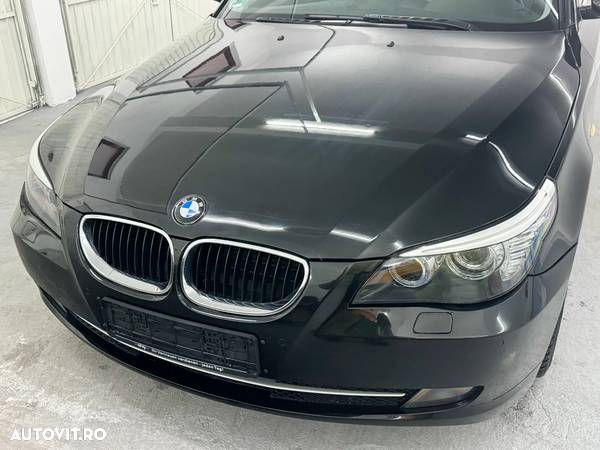 BMW Seria 5 520d - 26