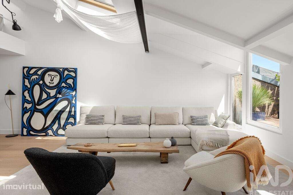 Apartamento T2 em Misericórdia de 94,7 m2 - Grande imagem: 4/38