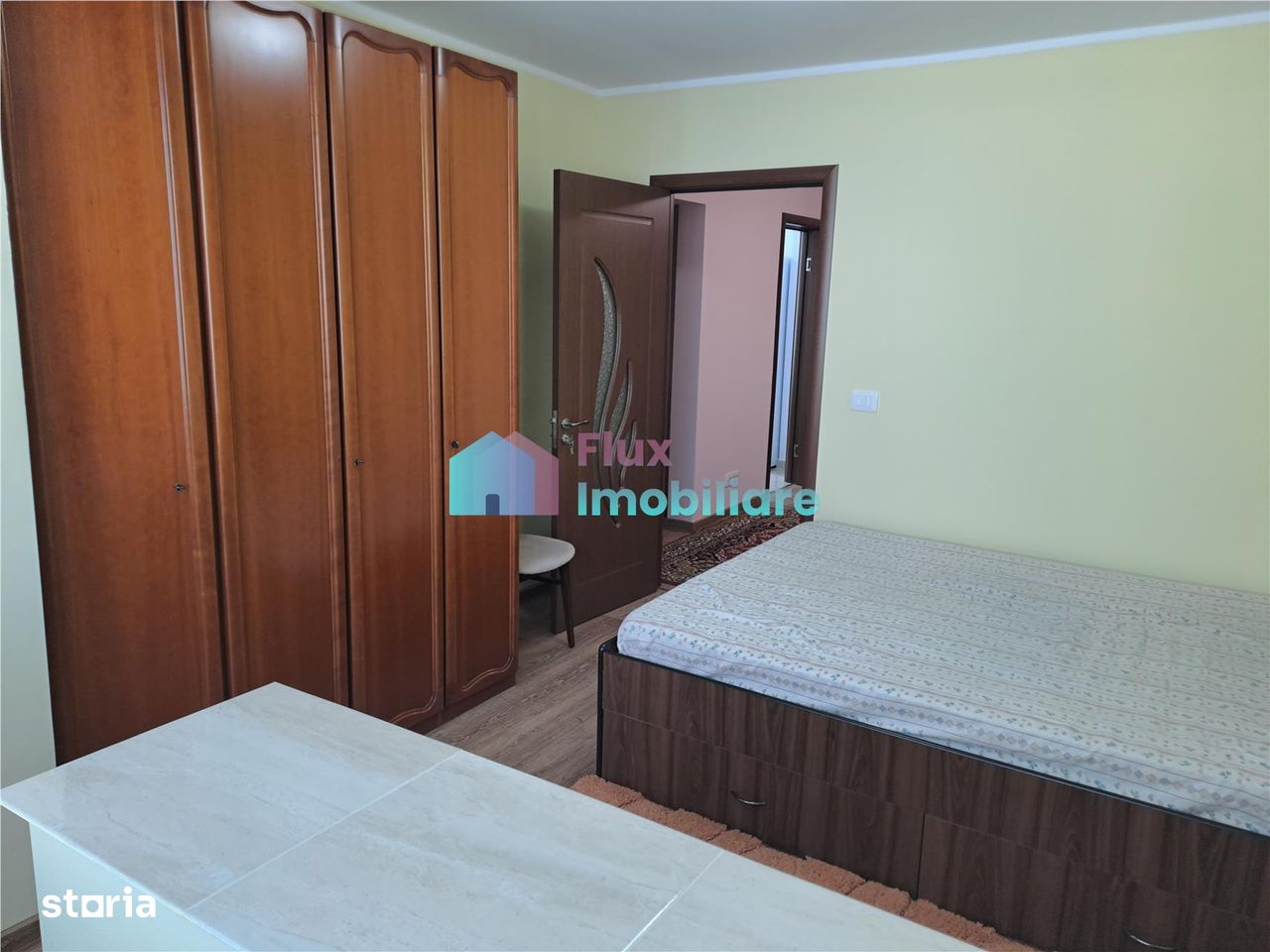 2 camere, apartament de inchiriat Suceava (judet), Enescu