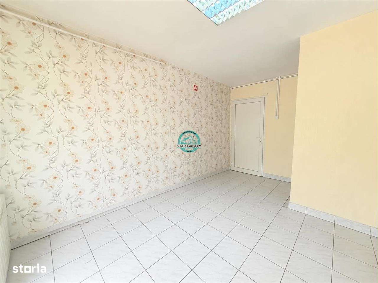 Vand spatiu comercial in Tudor, Blv. Pandurilor suprafata utila 33 mp-4