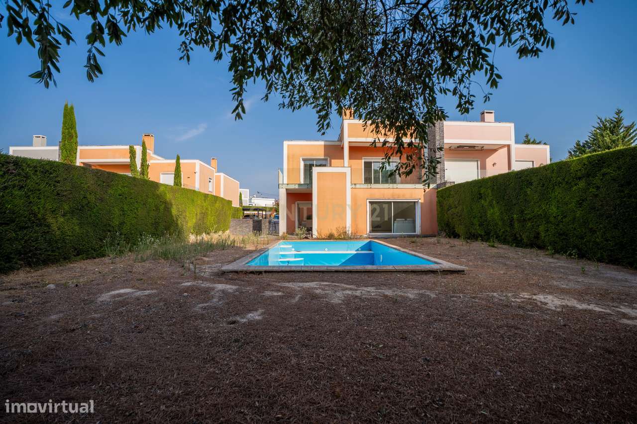 Moradia T4 com Piscina Privativa | Bicesse, Cascais-7