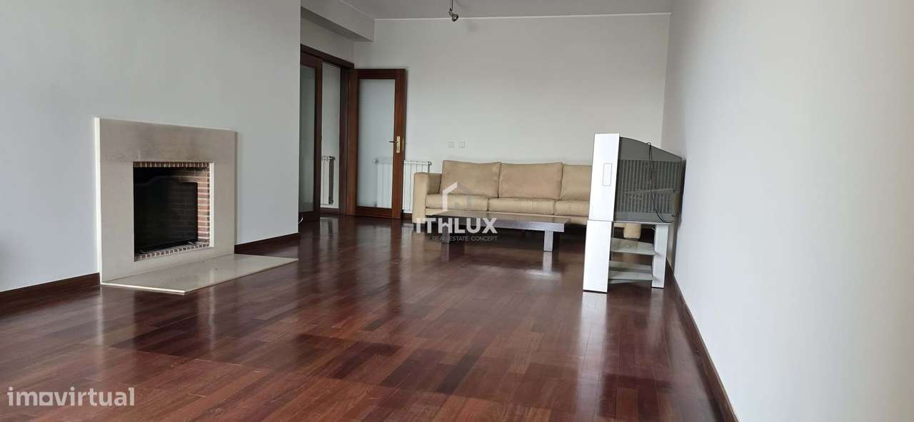 Apartamento T4 na zona privilegiada  de  São Vitor, próximo ao parque - Grande imagem: 3/22