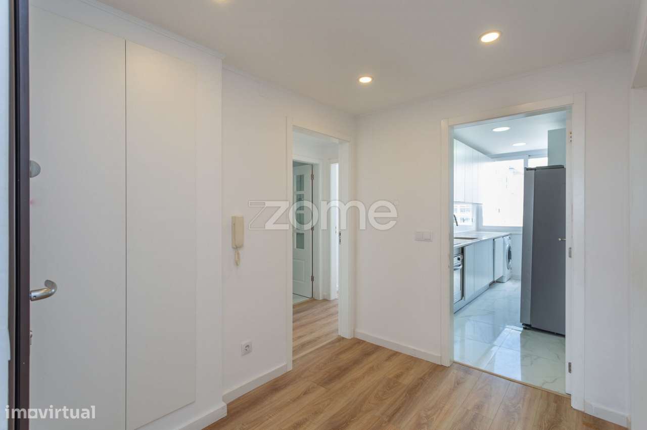 Apartamento T4 totalmente remodelado na Av. 5 de Outubro - Lisboa - Grande imagem: 5/44