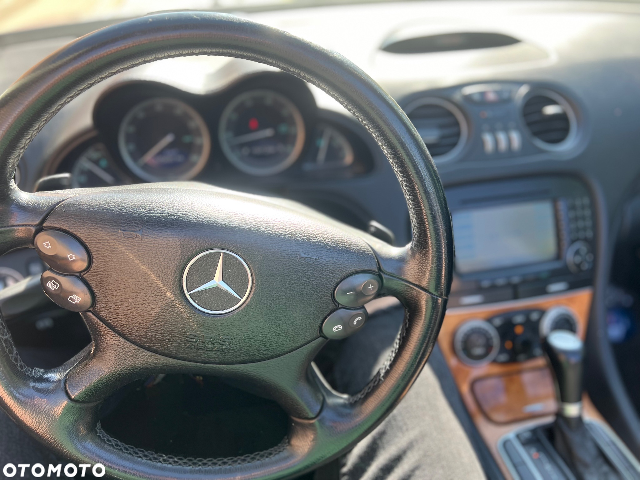 Mercedes-Benz SL 500 7G-TRONIC - 4