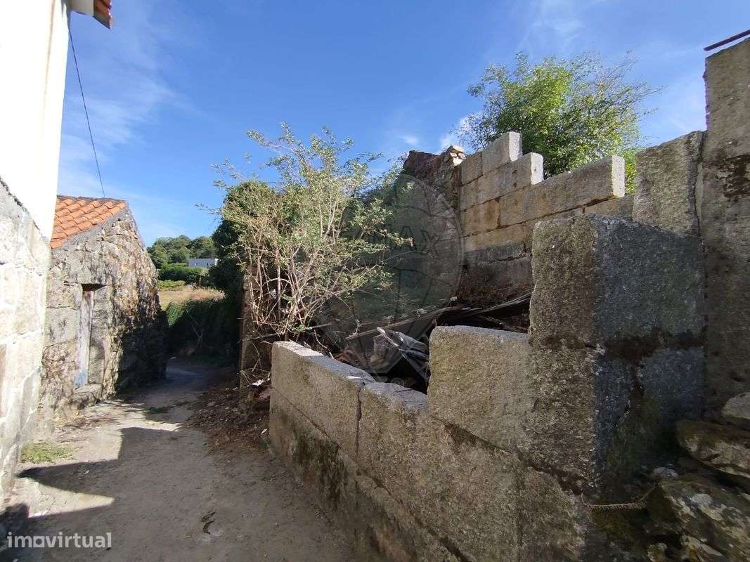 Moradia T0 para venda - Grande imagem: 2/4